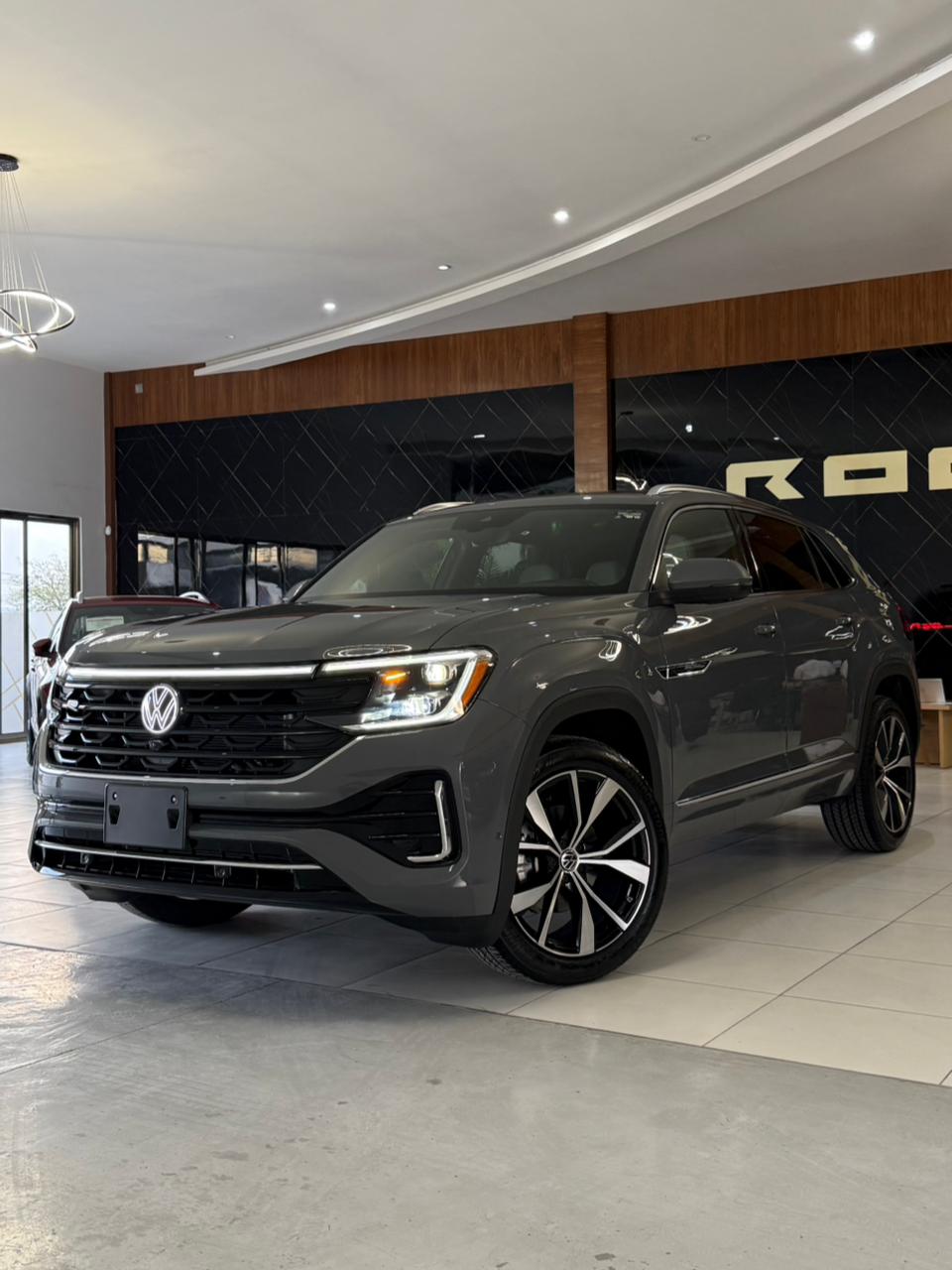 Volkswagen Cross Sport R Line