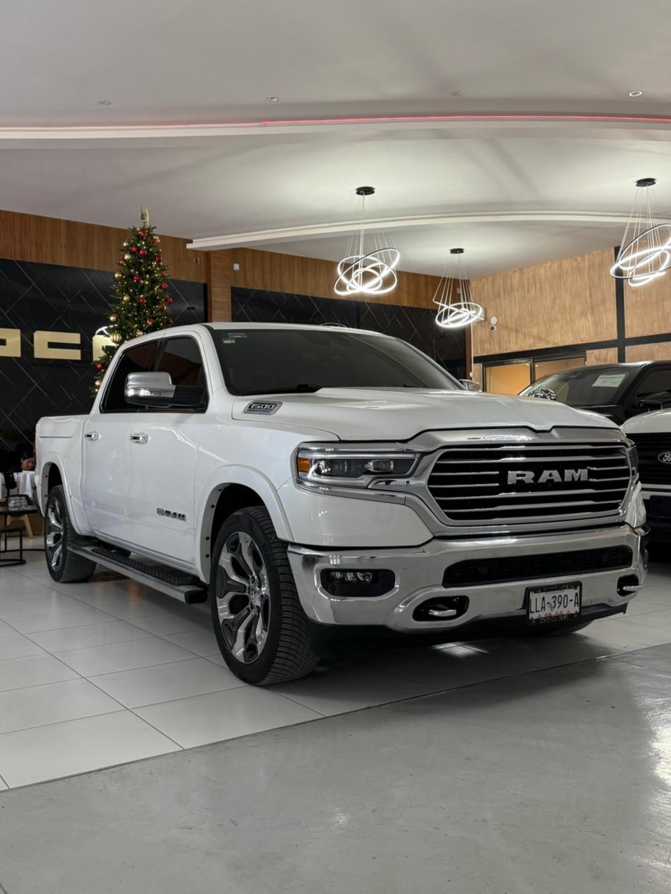Ram Ram 1500 Long Horn Mild-hibryd